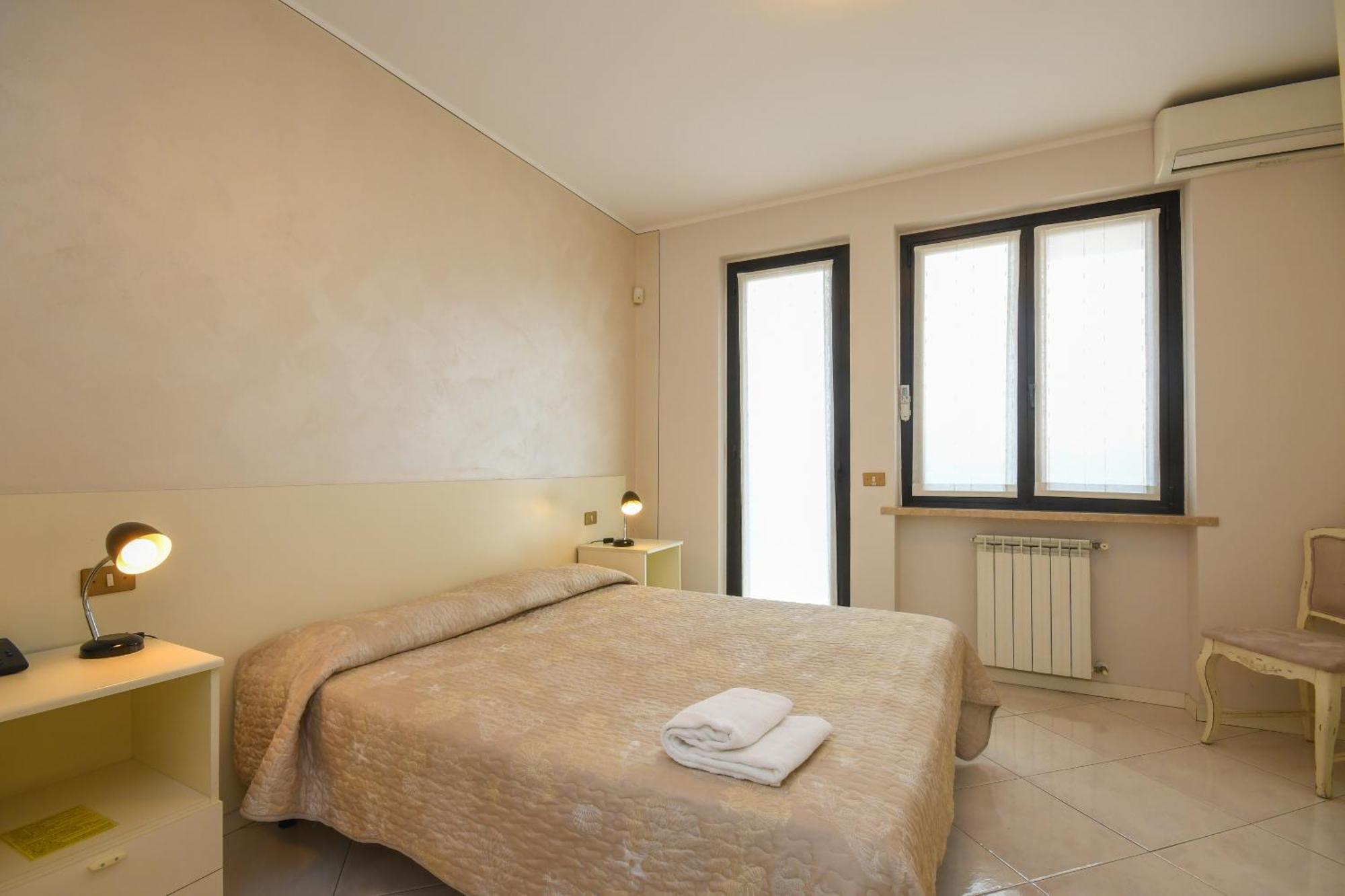 Appartamenti America Sirmione Exterior photo