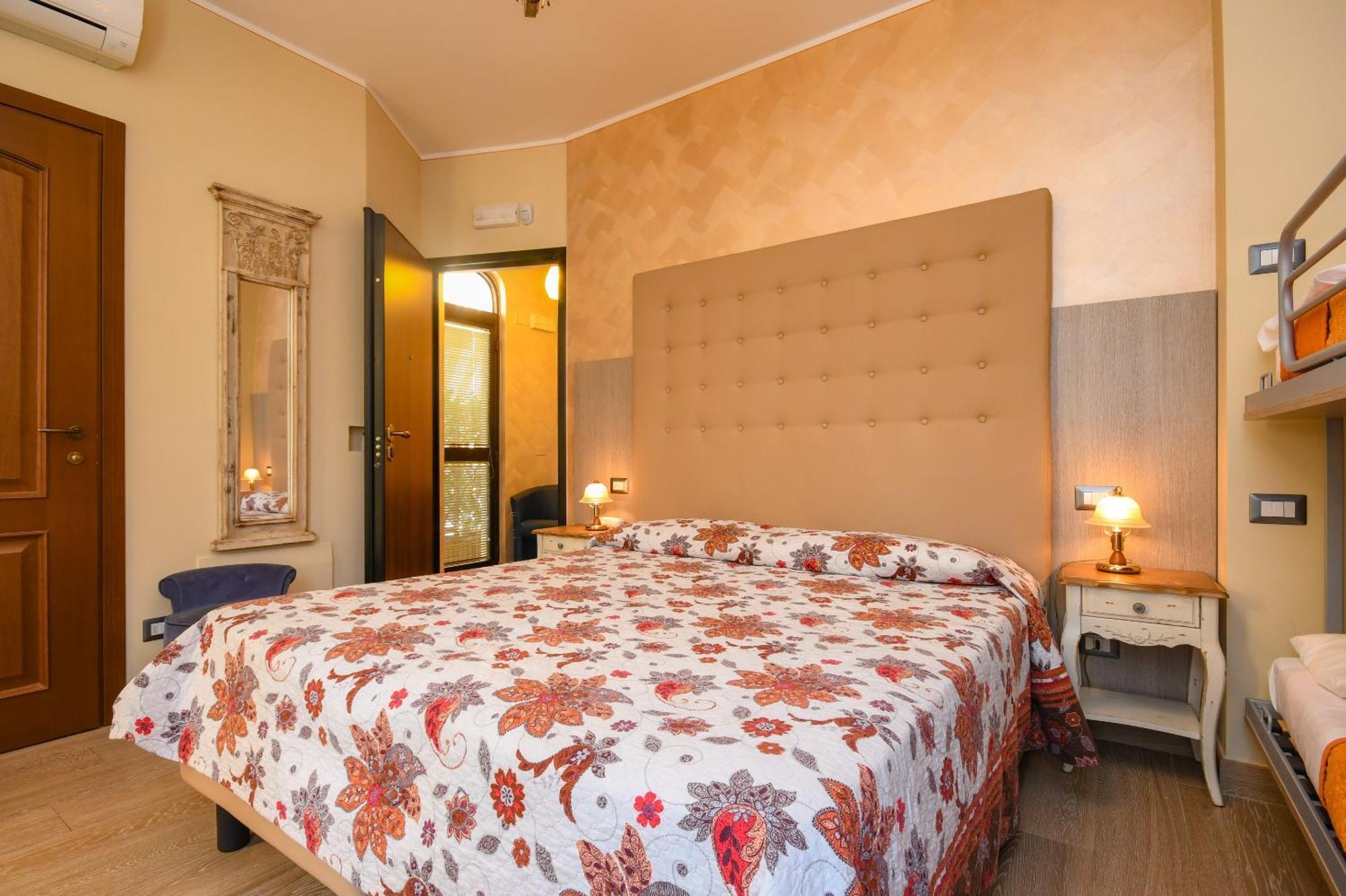 Appartamenti America Sirmione Exterior photo